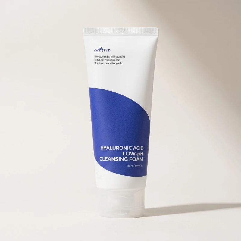 ISNTREE Hyaluronic Acid Low pH Cleansing Foam 150ml - Gentle Hydrating Wash - Main Image