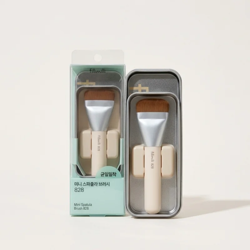 Fillimilli Mini Spatula Brush 828 - Even Foundation Application Tool - Main Image