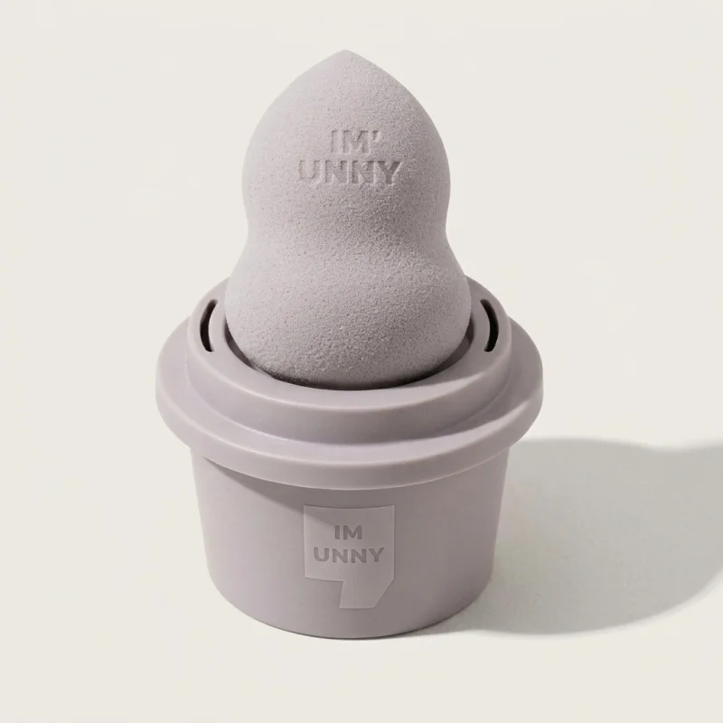 IM UNNY Beauty Blender Puff Set of 3 with Ventilated Holders - Main Image