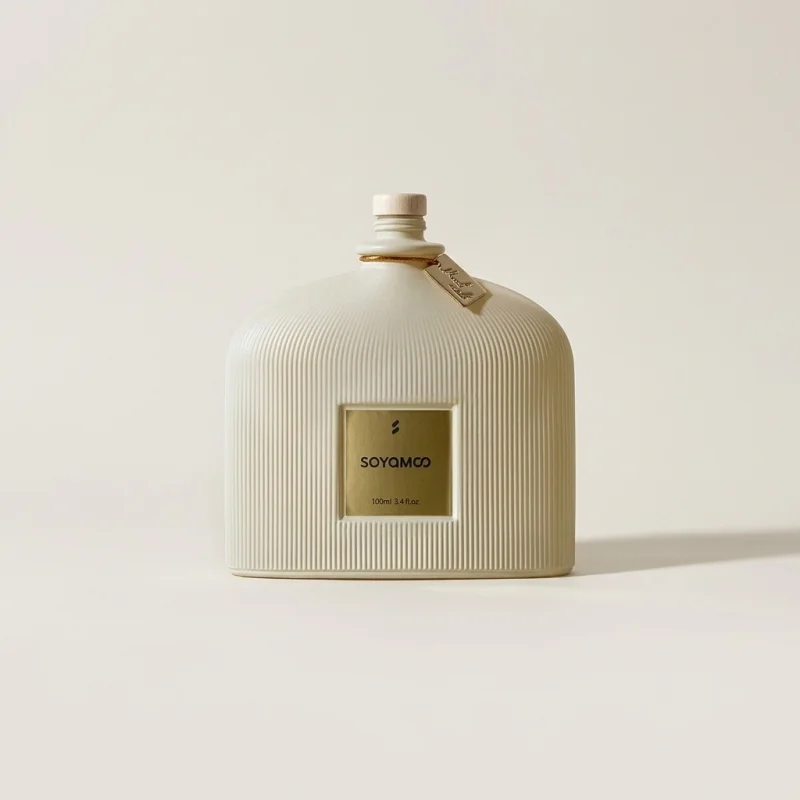 SOYAMOO Gardenia Fragrance Diffuser - 100ml Elegant Ribbed Glass Home Scent - Main Image
