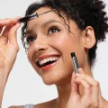 Judydoll Iron Mascara 02 Brown - Metal Wand for Precise Lash Definition 3