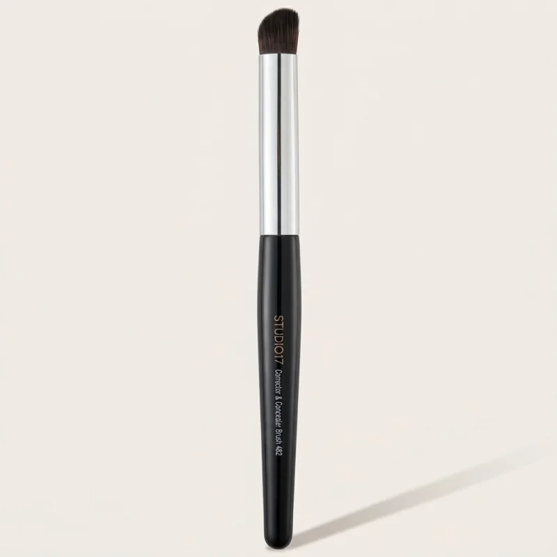 STUDIO17 482 Angled Corrector & Concealer Brush for Seamless Coverage - Main Image